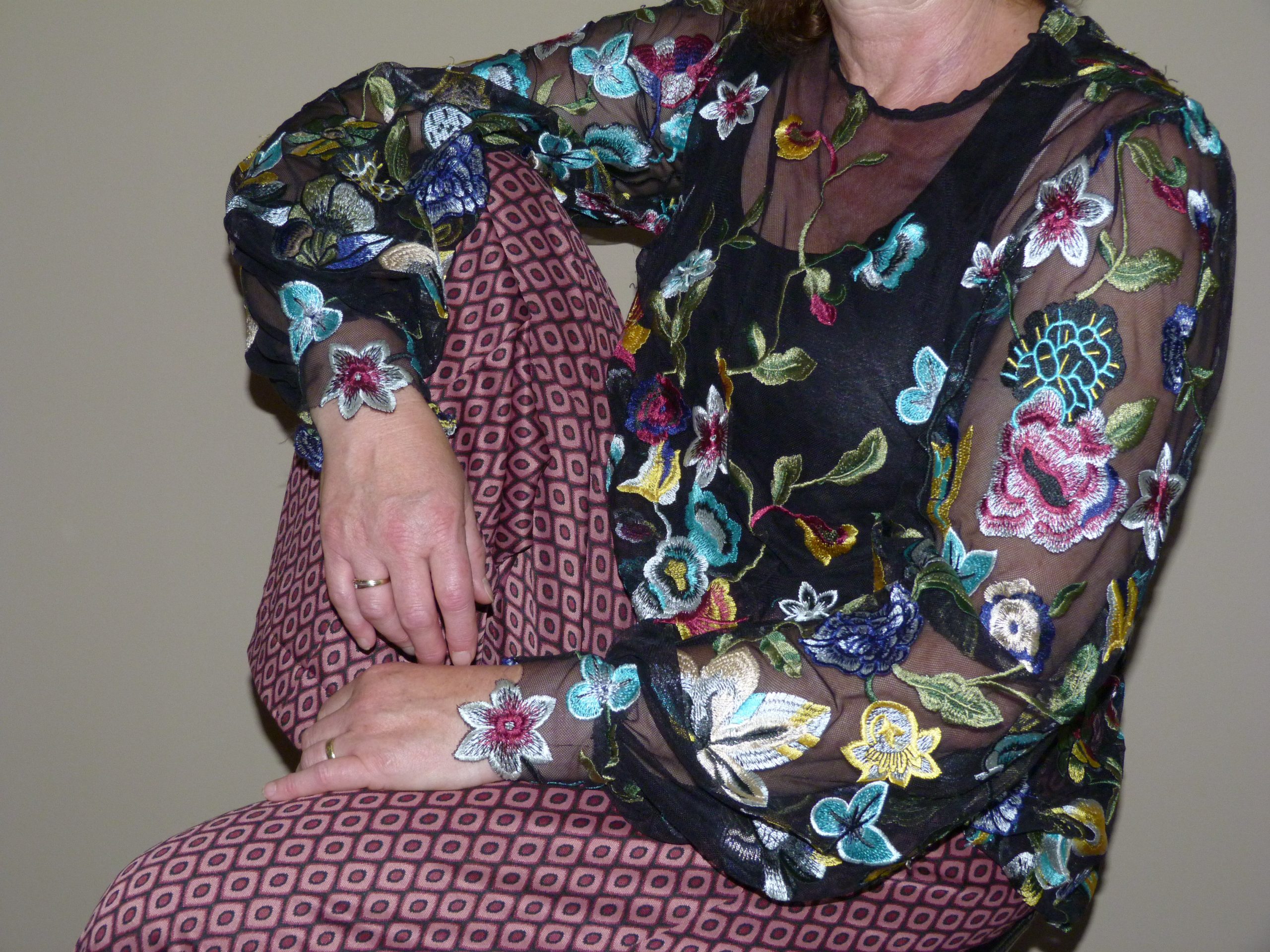 Gebloemde-blouse-2024
